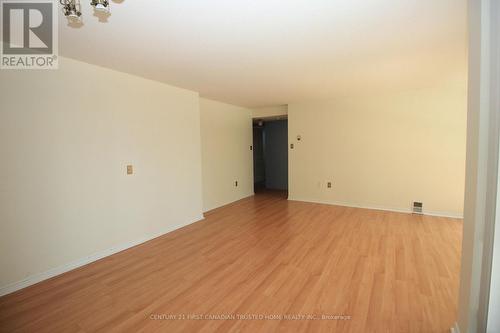 305 - 155 Kent Street, London East (East F), ON - Indoor Photo Showing Other Room
