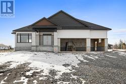 79 HOGAN DRIVE Mcnab/Braeside, ON K7S 0L1