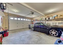 Large Garage - 
