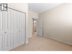 Main floor 1st bedroom - 