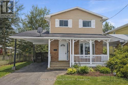 32 PROVOST STREET  Perth, ON K7H 3H1