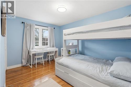 Bedroom featuring light wood finished floors and baseboards - 227 Walden Drive, Burlington, ON - Indoor Photo Showing Bedroom