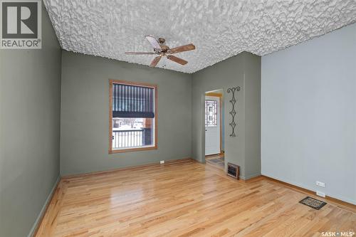 1027 4Th Street E, Prince Albert, SK - Indoor Photo Showing Other Room