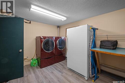 1027 4Th Street E, Prince Albert, SK - Indoor Photo Showing Laundry Room