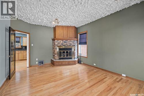 1027 4Th Street E, Prince Albert, SK - Indoor Photo Showing Living Room With Fireplace