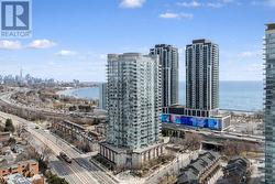 1810 - 15 WINDERMERE AVENUE Toronto, ON M6S 5A2