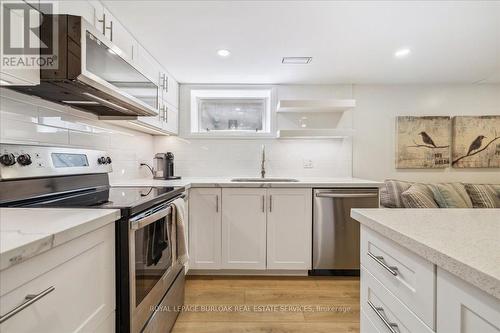 2113 New Street, Burlington, ON - Indoor Photo Showing Kitchen