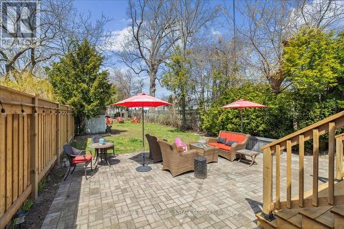 2113 New Street, Burlington, ON - Outdoor