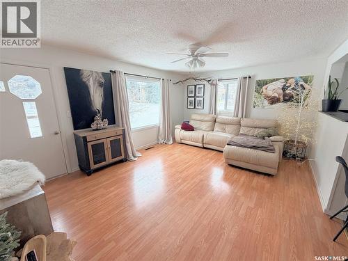 502 Main Street, Cudworth, SK - Indoor Photo Showing Living Room