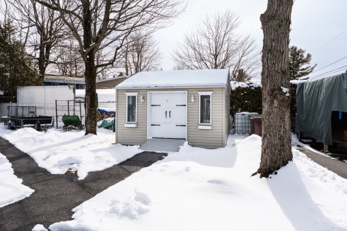 Shed - 66 2E Avenue E., Saint-Albert, QC - Outdoor