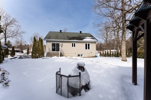 Back of Structure - 66 2E Avenue E., Saint-Albert, QC - Outdoor