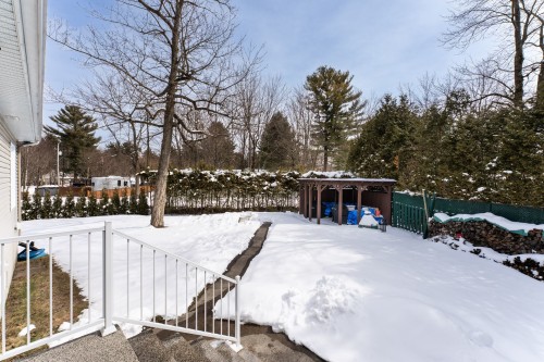 Courtyard - 66 2E Avenue E., Saint-Albert, QC - Outdoor