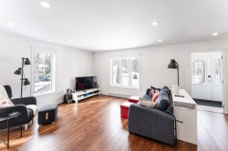 Salon - 