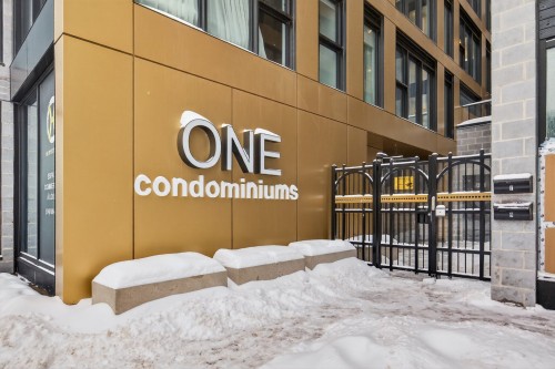 Front of Structure - 407-1 Av. Viger O., Montréal (Ville-Marie), QC - Outdoor With Exterior