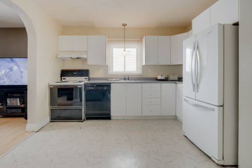 Cuisine - 367 Boul. Du Centenaire, Saint-Basile, QC - Indoor Photo Showing Kitchen