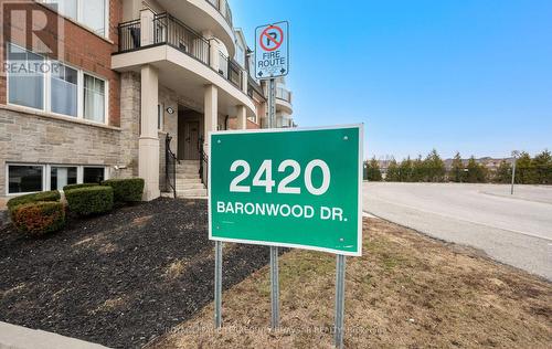 11 - 02 - 2420 BARONWOOD DRIVE  Oakville, ON L6M 0X6