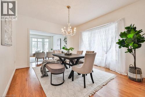 3952 Rolling Valley Drive, Mississauga, ON - Indoor Photo Showing Dining Room