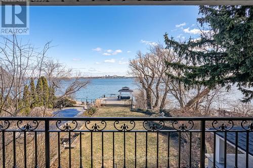 624 North Shore Boulevard E, Burlington, ON - Outdoor With Body Of Water With View