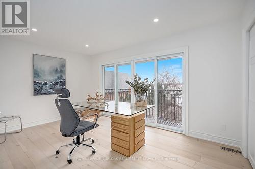 624 North Shore Boulevard E, Burlington, ON - Indoor