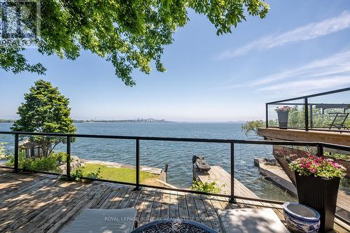 624 North Shore Boulevard E, Burlington, ON - Outdoor With Balcony