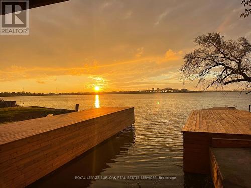 624 North Shore Boulevard E, Burlington, ON - Outdoor