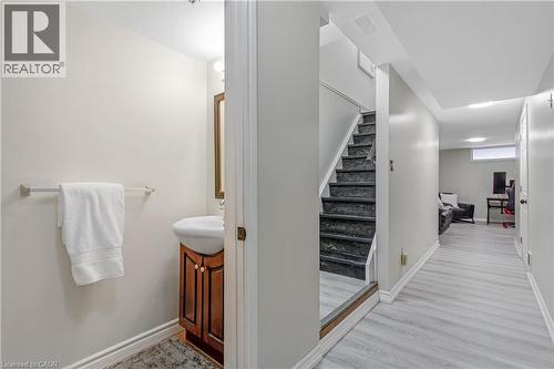 440 Langlaw Drive, Cambridge, ON - Indoor