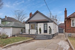 40 Leroy Avenue Toronto, ON M4J 4G8