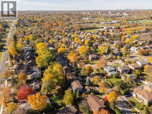 Aerial view of residential area - 700 Fieldstone Road, Mississauga, ON - Outdoor With View
