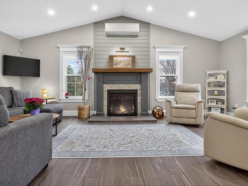 40 Sutherland Dr Drive, Fall River, NS 