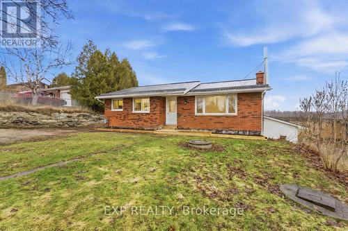 696 WHITES ROAD  Quinte West (Sidney Ward), ON K8V 5P8