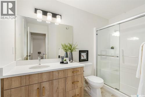 314 Katz Avenue, Saskatoon, SK - Indoor Photo Showing Bathroom