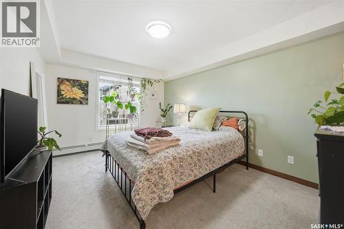 211 130 Phelps Way, Saskatoon, SK - Indoor Photo Showing Bedroom