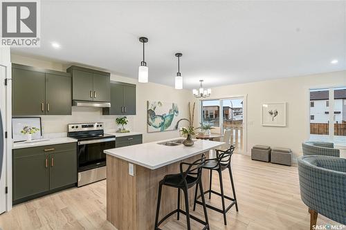 310 Katz Avenue, Saskatoon, SK - Indoor Photo Showing Kitchen With Double Sink With Upgraded Kitchen