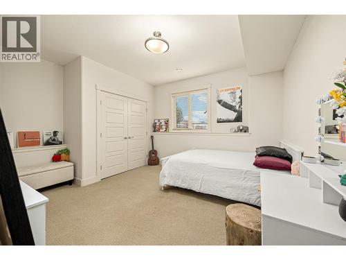 1768 Split Rail Place, Kelowna, BC - Indoor Photo Showing Bedroom