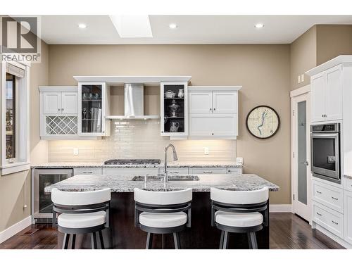 1768 Split Rail Place, Kelowna, BC - Indoor Photo Showing Dining Room