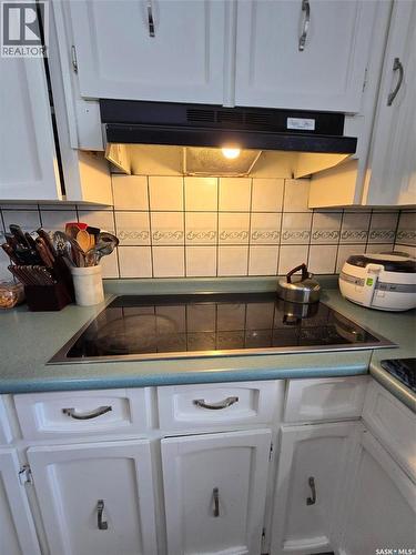298 7Th Avenue, Broadview, SK - Indoor Photo Showing Kitchen
