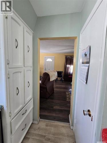 298 7Th Avenue, Broadview, SK - Indoor Photo Showing Other Room