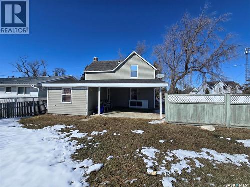 298 7Th Avenue, Broadview, SK - Outdoor