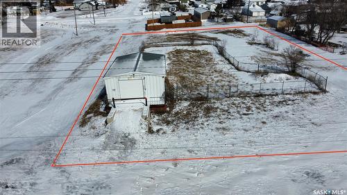 901 Railway Avenue, Hanley, SK 