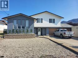 9504 HUMMINGBIRD Lane Osoyoos, BC V0H 1V5