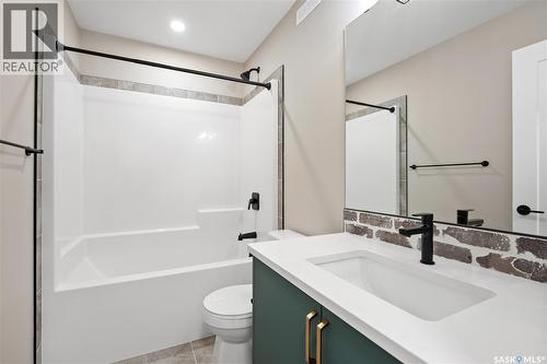 214 Yuel Lane, Saskatoon, SK - Indoor Photo Showing Bathroom