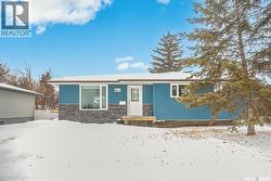 701 W AVENUE N  Saskatoon, SK S7L 3H2