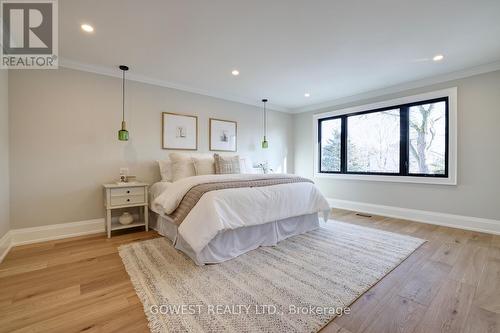 981 Valdese Drive, Mississauga, ON - Indoor Photo Showing Bedroom