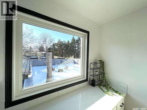 7227 6Th Avenue, Regina, SK - Indoor Photo Showing Other Room