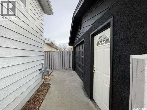 7227 6Th Avenue, Regina, SK - Outdoor With Exterior