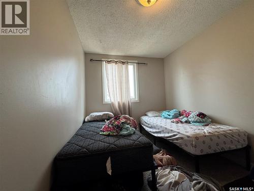 4158 Castle Road, Regina, SK - Indoor Photo Showing Bedroom