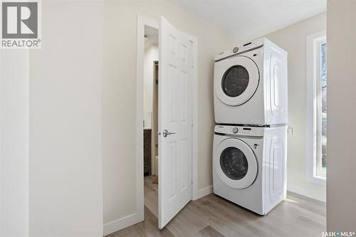 505 L Avenue N, Saskatoon, SK - Indoor Photo Showing Laundry Room