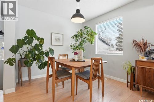 2 Ling Street, Saskatoon, SK - Indoor Photo Showing Dining Room