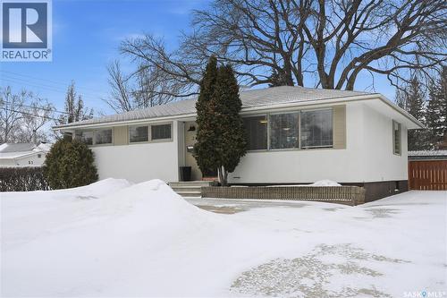 2 Ling Street, Saskatoon, SK - Outdoor