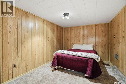 2 Ling Street, Saskatoon, SK - Indoor Photo Showing Bedroom